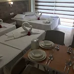 Apartmanhotel In Forest 3*