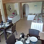 In Forest Apartmanhotel 3*