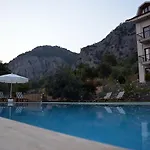 In Forest Apartmanhotel Göcek