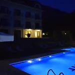 Apartmanhotel In Forest