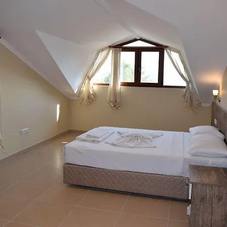 アパートホテル In Forest ギョジェク