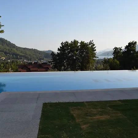 Ξενοδοχείο με διαμερίσματα In Forest Göcek