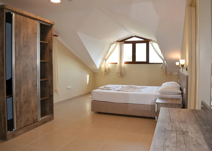 Aparthotel In Forest Göcek