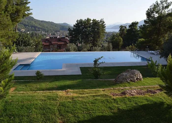 In Forest Aparthotel