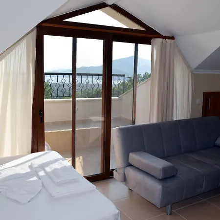 Apartahotel In Forest Göcek