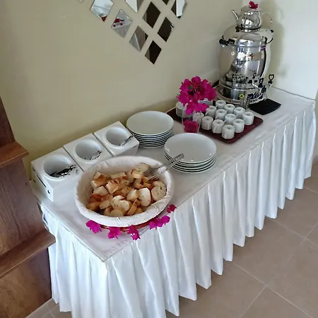 Apartahotel In Forest 3*