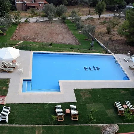 Apart-hotel In Forest 3*