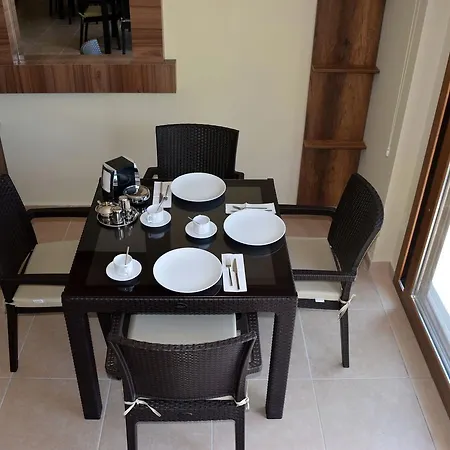 Apartahotel In Forest Göcek